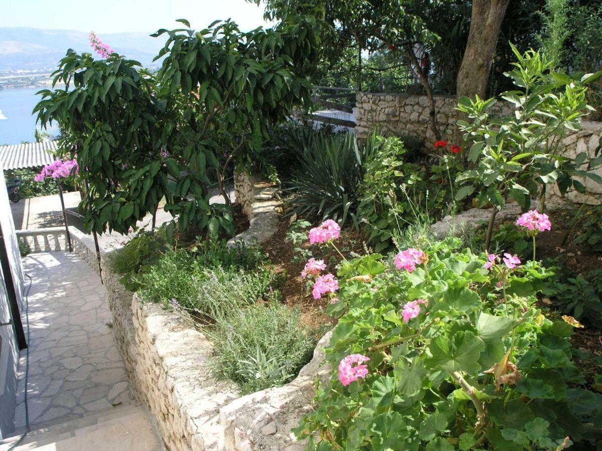 Apartments Zuzul - Trogir Exterior photo